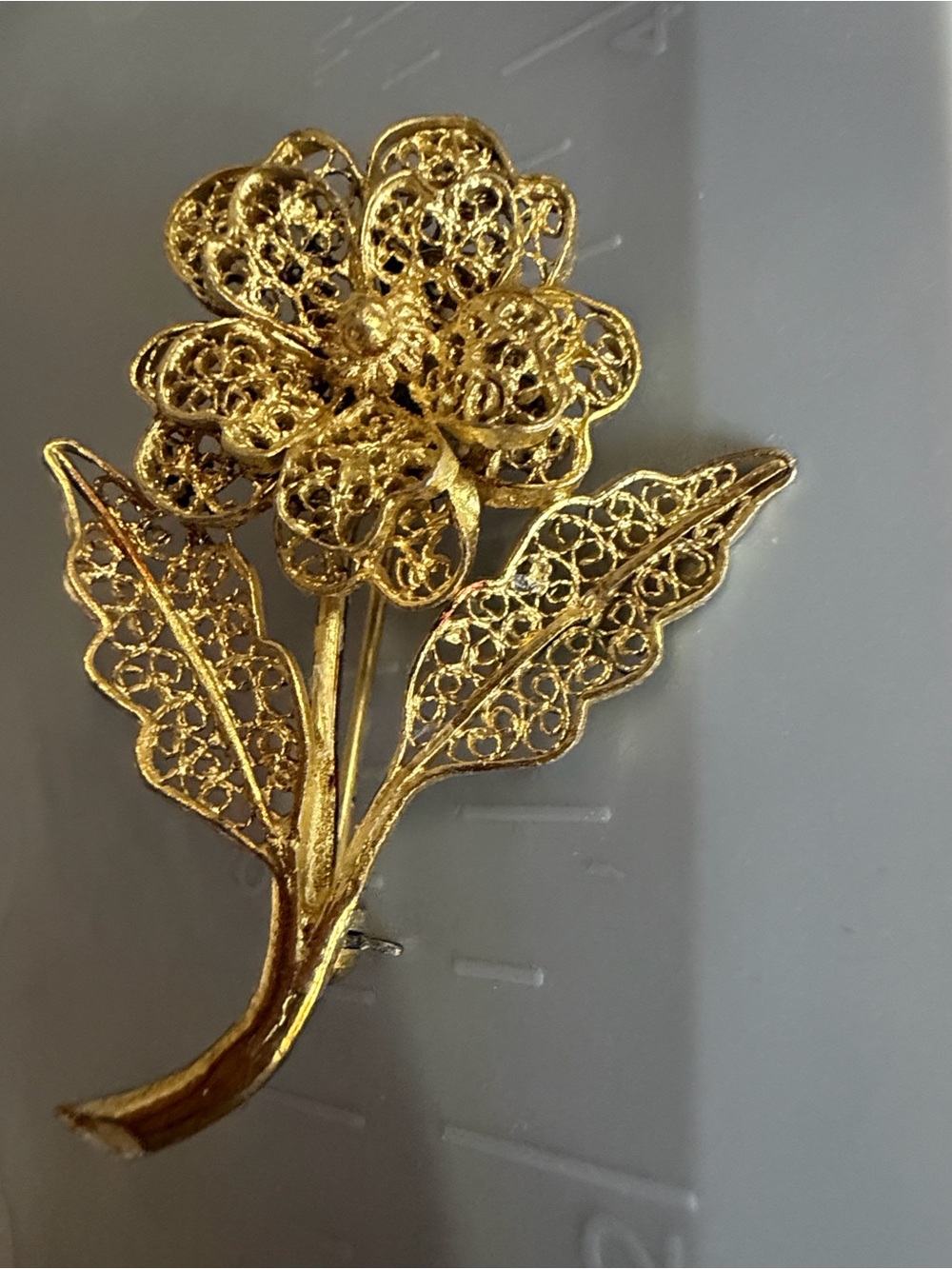 Vintage silver-gilt 900 brooch handcrafted flower filigree work